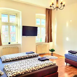 Apartment Schweglerstrasse - Near Stadthalle, Wien